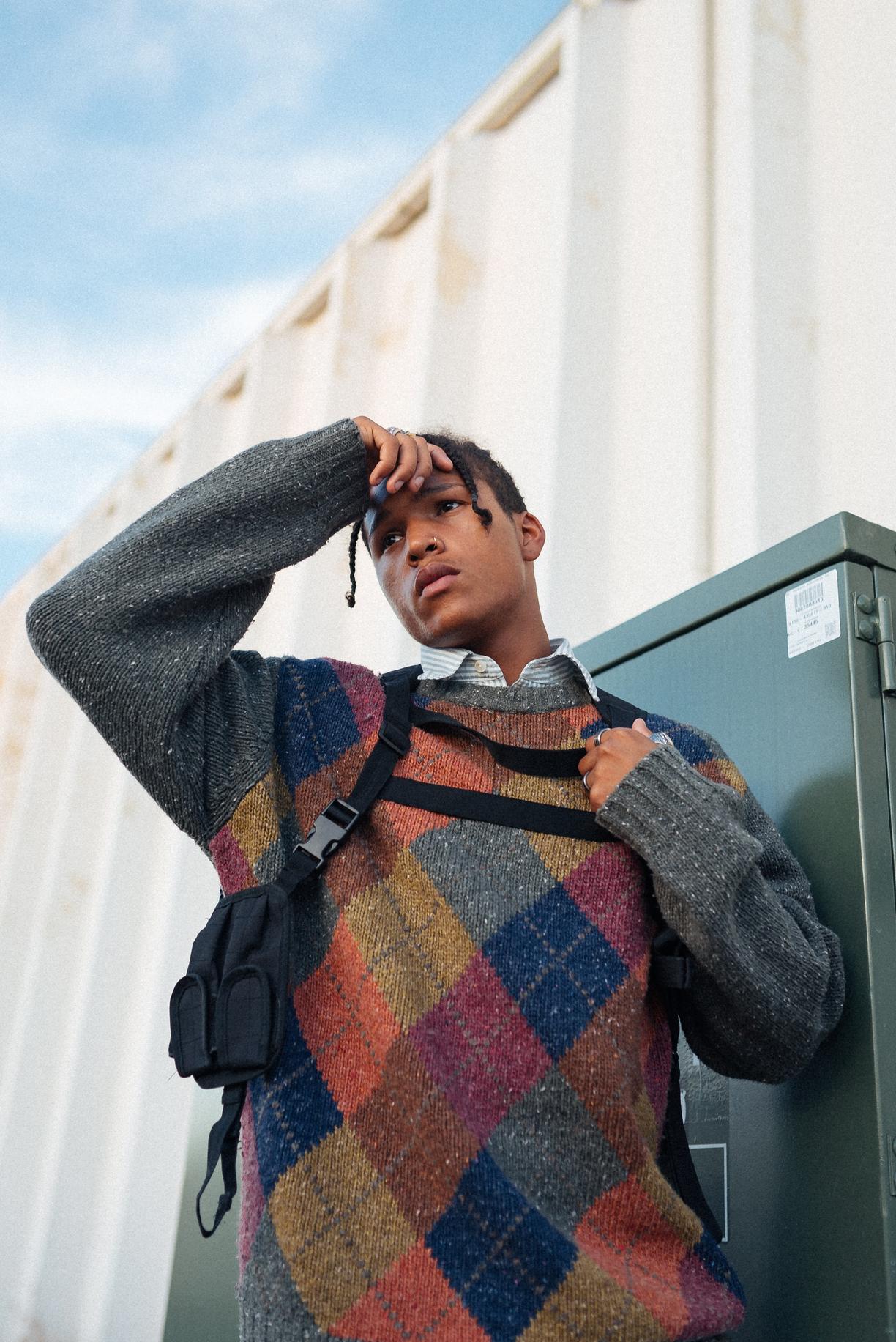 sweater with diamonds